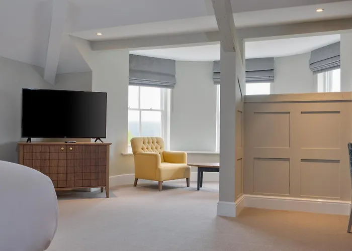 The Ro Windermere باونيس أون وينديرمير